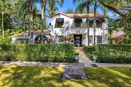 917 Majorca Ave Coral Gables, FL 33134