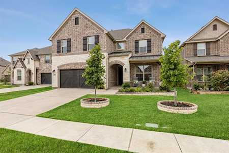 2718 Hackberry Creek Trail Celina, TX 75078