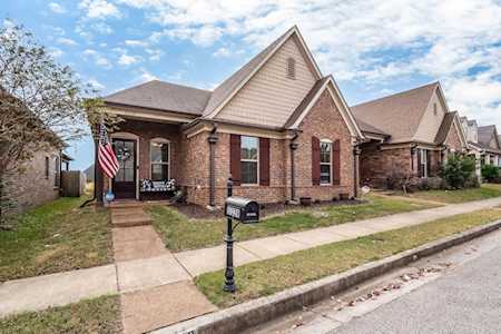 10229 Evening Hill Dr Memphis, TN 38016
