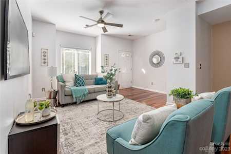 1117 Kurt Ct Charlotte, NC 28209