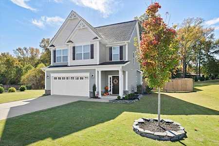 32 Brickhouse Lane Fuquay Varina, NC 27526