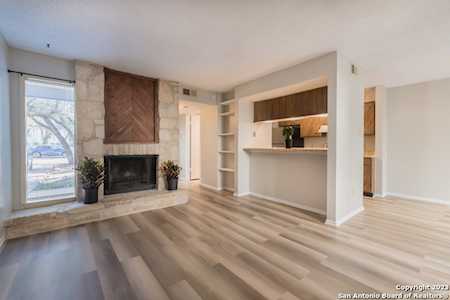 3843 Barrington St San Antonio, TX 78217