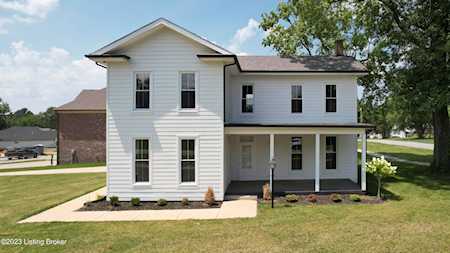 7919 Cultivator Ct Louisville, KY 40291