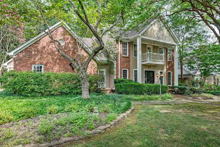 542 Country Springs Dr Collierville, TN 38017