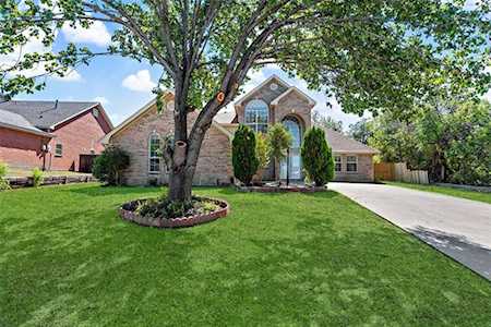 2104 Yewpon Court Carrollton, TX 75007