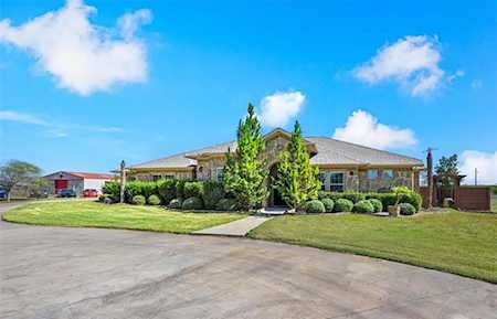 196 N Rolling Plains Drive Rhome, TX 76078