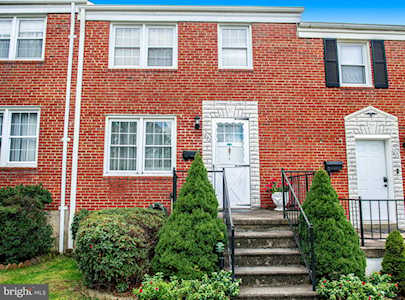 1843 Darrich Dr Parkville, MD 21234