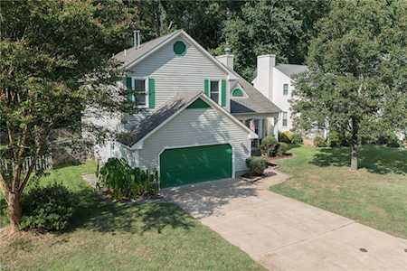 822 Needlerush Ct Chesapeake, VA 23320