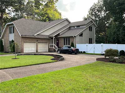 512 Archer Dr Chesapeake, VA 23322