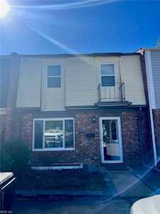 3207 Wimbledon Way Virginia Beach, VA 23453