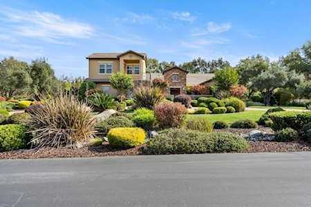 8390 Rustic Woods Way Loomis, CA 95650