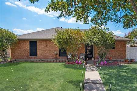 2317 Windridge Lane Rowlett, TX 75088