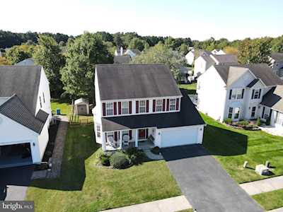 195 Malcolm Forest Rd New Castle, DE 19720