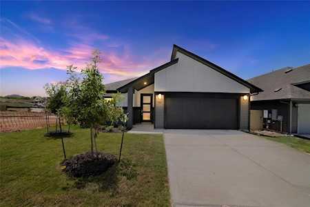 9821 Petrichor BLVD Manor, TX 78653
