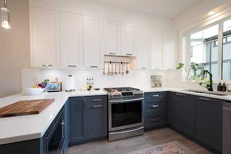 188 Wood Street #11 New Westminster, BC V3M 0H6