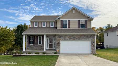 2305 Cherry Creek Rd La Grange, KY 40031
