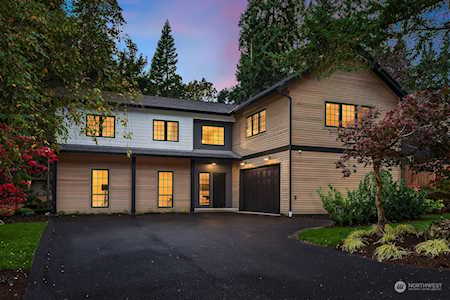 12527 NE 32nd St Bellevue, WA 98005
