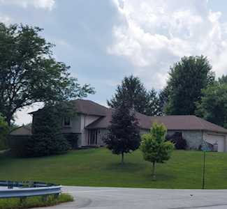 568 Creekside Dr Franklin, IN 46131
