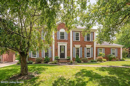 206 Club Oak Ct Louisville, KY 40223