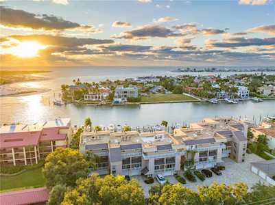 936 Pinellas Bayway S #T-2 Tierra Verde, FL 33715