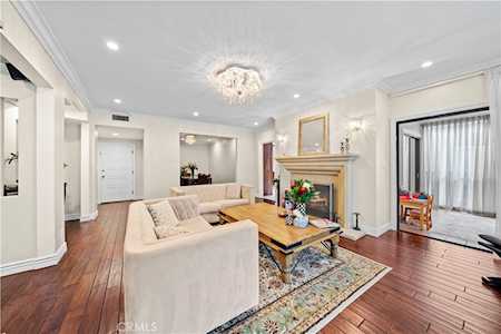 1422 N Central Ave #4 Glendale, CA 91202