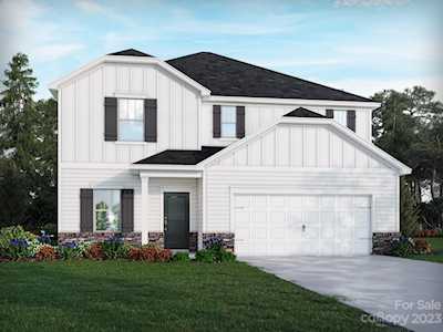 1614 Baymont Ct Stanley, NC 28164