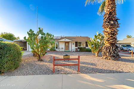 10524 W Desert Hills Ct Sun City, AZ 85351