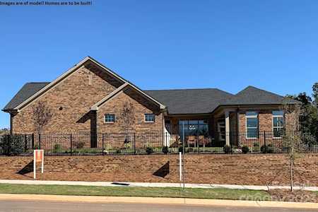 337 Lifestyle Ct Cramerton, NC 28056
