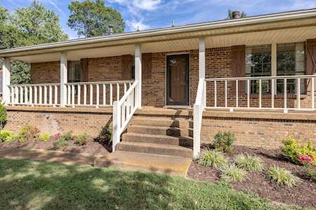 765 Goodpasture Terr Nashville, TN 37221