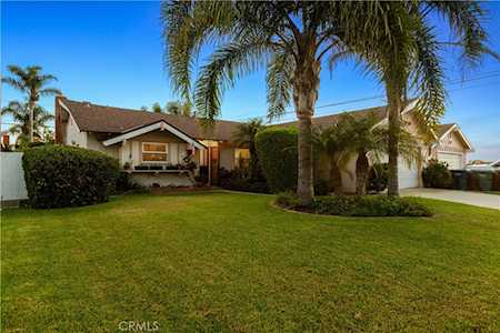 4542 Suite Dr Huntington Beach, CA 92649