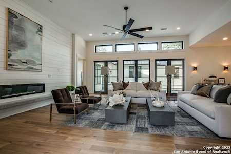 333 Rosemary Ave Alamo Heights, TX 78209