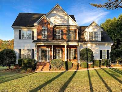 7045 Bronco Lane Summerfield, NC 27358