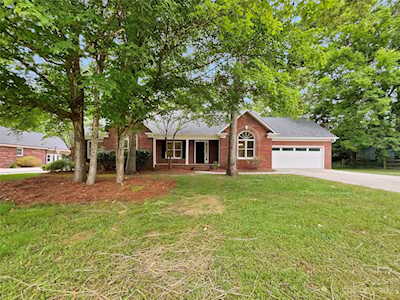 8269 Ferrell Place Harrisburg, NC 28075