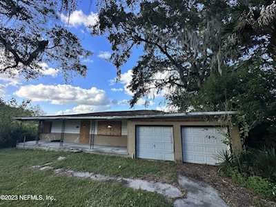 4715 Trout River BLVD Jacksonville, FL 32208