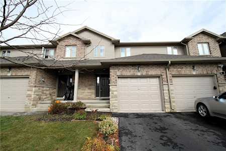 35 Banks Street Brantford, ON N3T 0H6