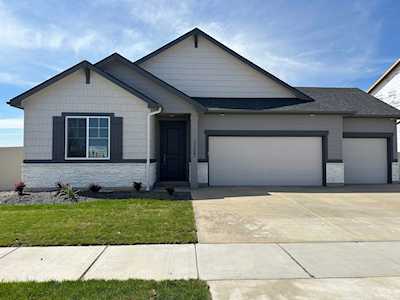 11157 W Soaring Hawk Street Star, ID 83669