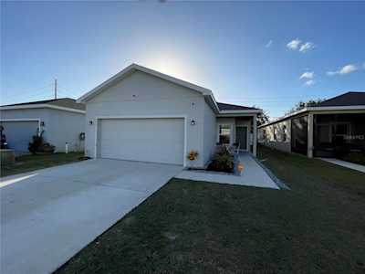 2949 Whispering Trails Dr Winter Haven, FL 33884