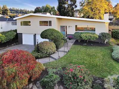 940 Carol Way Edmonds, WA 98020