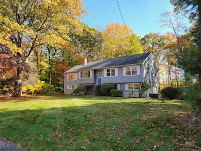 373 Mucciarone Rd Franklin, MA 02038