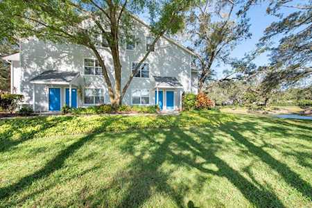 3103 Valley Oaks Dr Tampa, FL 33618