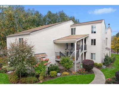 9926 SW Trapper TER Beaverton, OR 97008