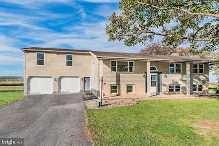 57 Carla Dr Shippensburg, PA 17257