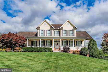 32 Chelsea Ln Carlisle, PA 17015
