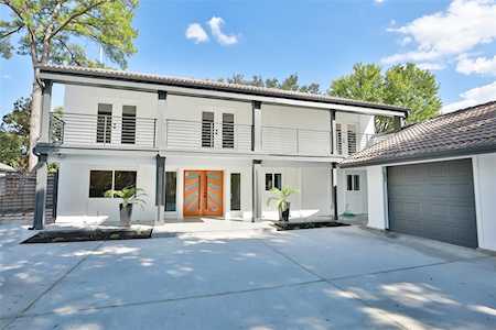 8202 Argentina St Jersey Village, TX 77040
