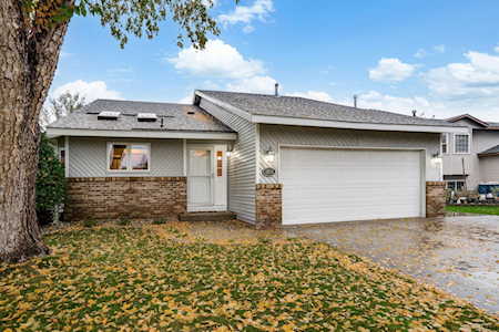 4291 Sunrise Road Eagan, MN 55122