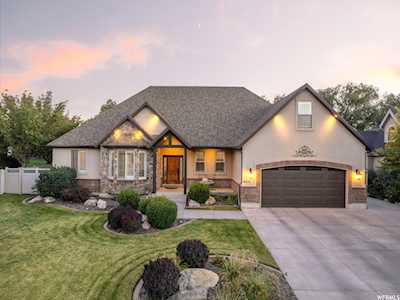 4619 W Caddie Ln N Highland, UT 84003