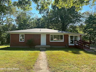 4416 Lees Ln Louisville, KY 40216