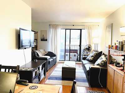 12113 1st Avenue #102 Richmond, BC V7E 3M1