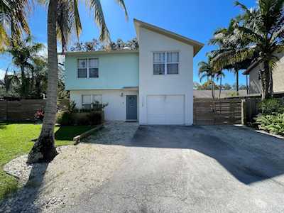 17369 Sentimental Journey Jupiter, FL 33458