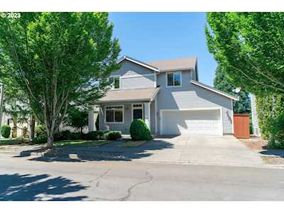 19412 SE 32nd DR Camas, WA 98607